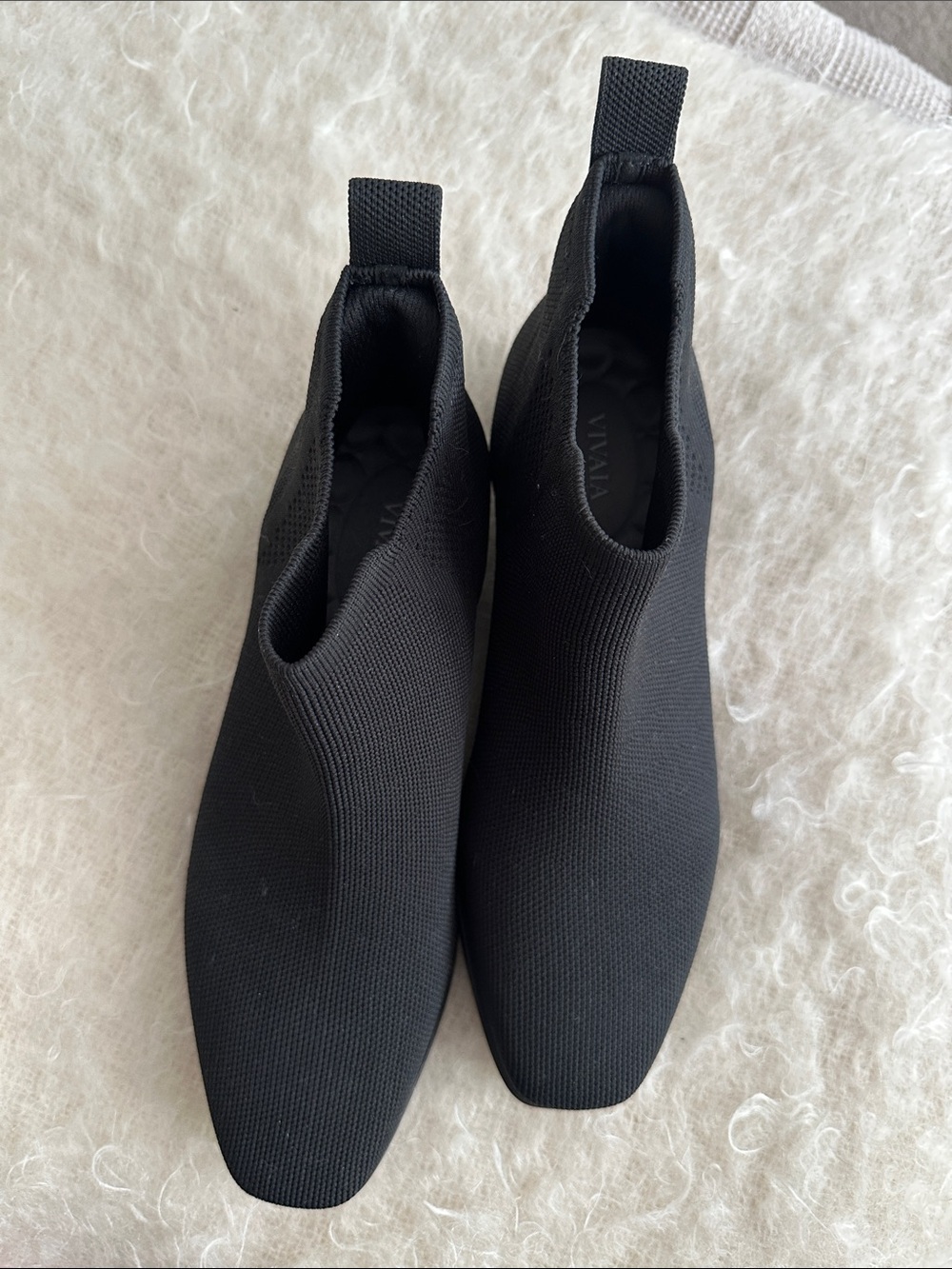VIVAIA Ryan Slip-On Square Toe Chelsea Boots Black Knit Size 39